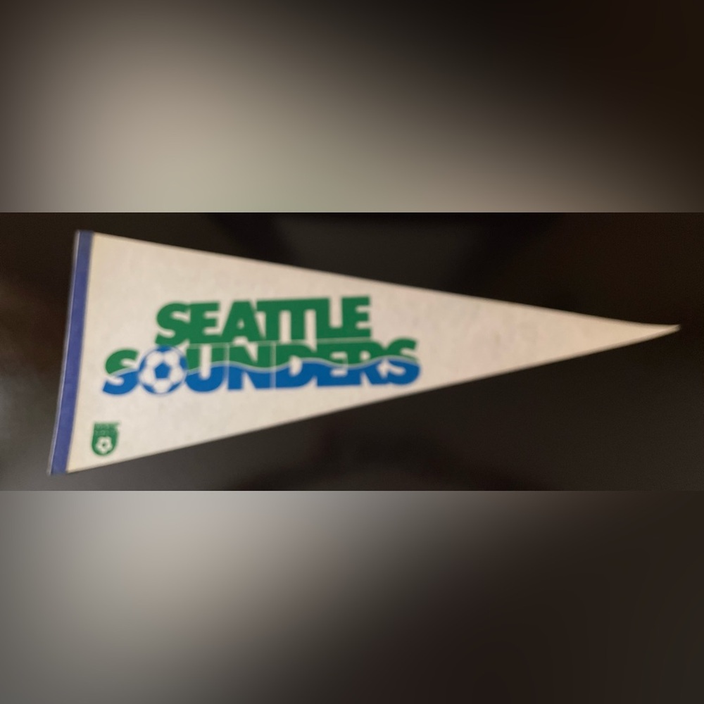 Vintage Seattle Sounders Pennant